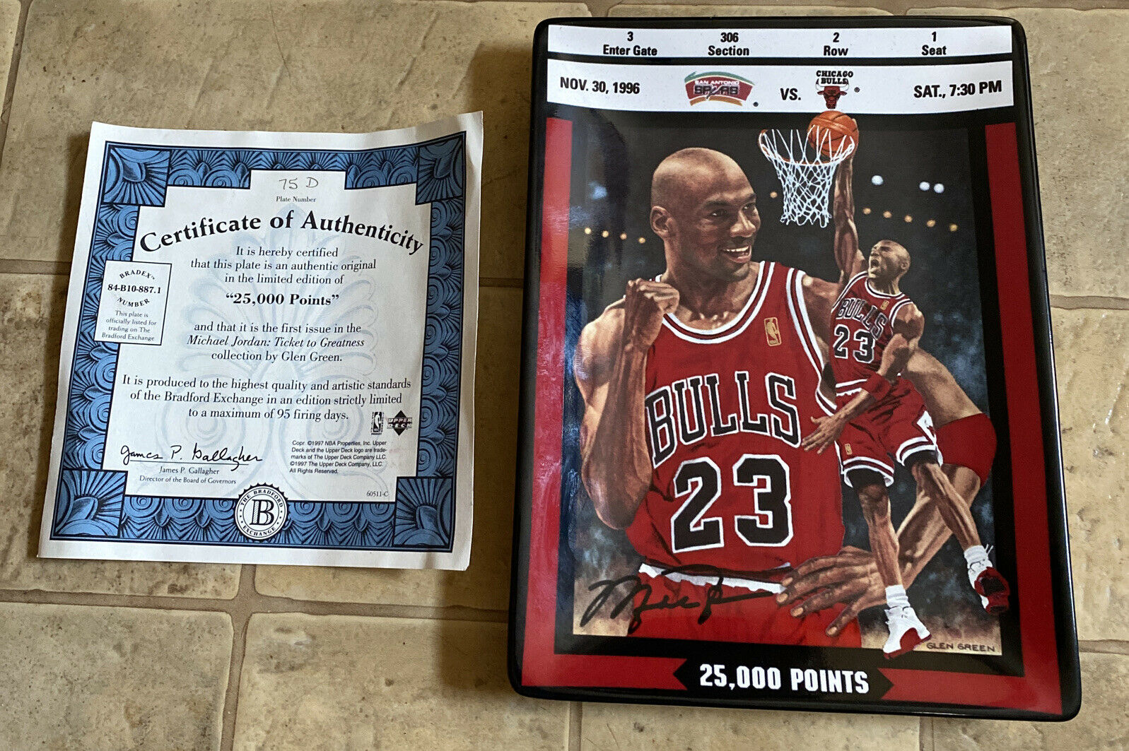 1997 Upper Deck Michael Jordan: Ticket To Greatness 25,000 Points Glass Tray Coa