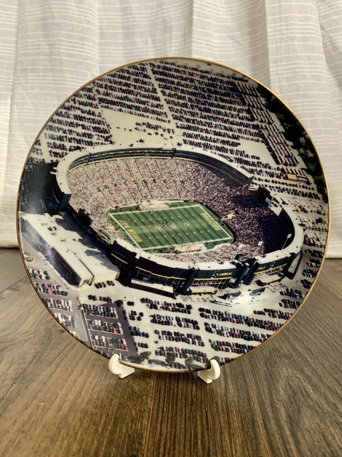 Limited Edition 1995 Green Bay Packers Historic Lambeau Field Collectors Plate!